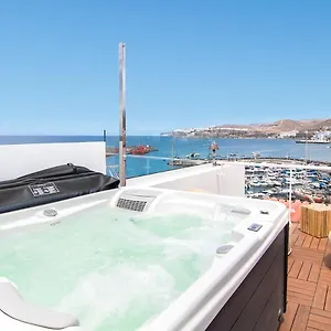 https://loft-on-the-beach.in-canary-islands.com